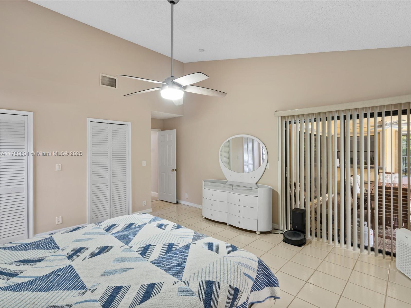 BONAVENTURE LAKES - Residential