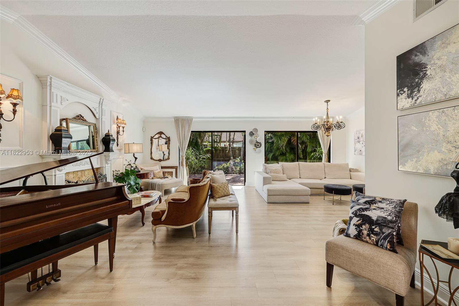 COUNTRY LAKE MANORS SEC 2 - Residential