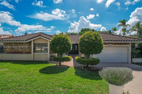 20045 NW 65th Ct Hialeah FL 33015