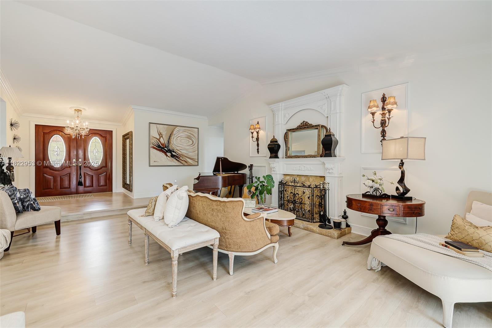 COUNTRY LAKE MANORS SEC 2 - Residential