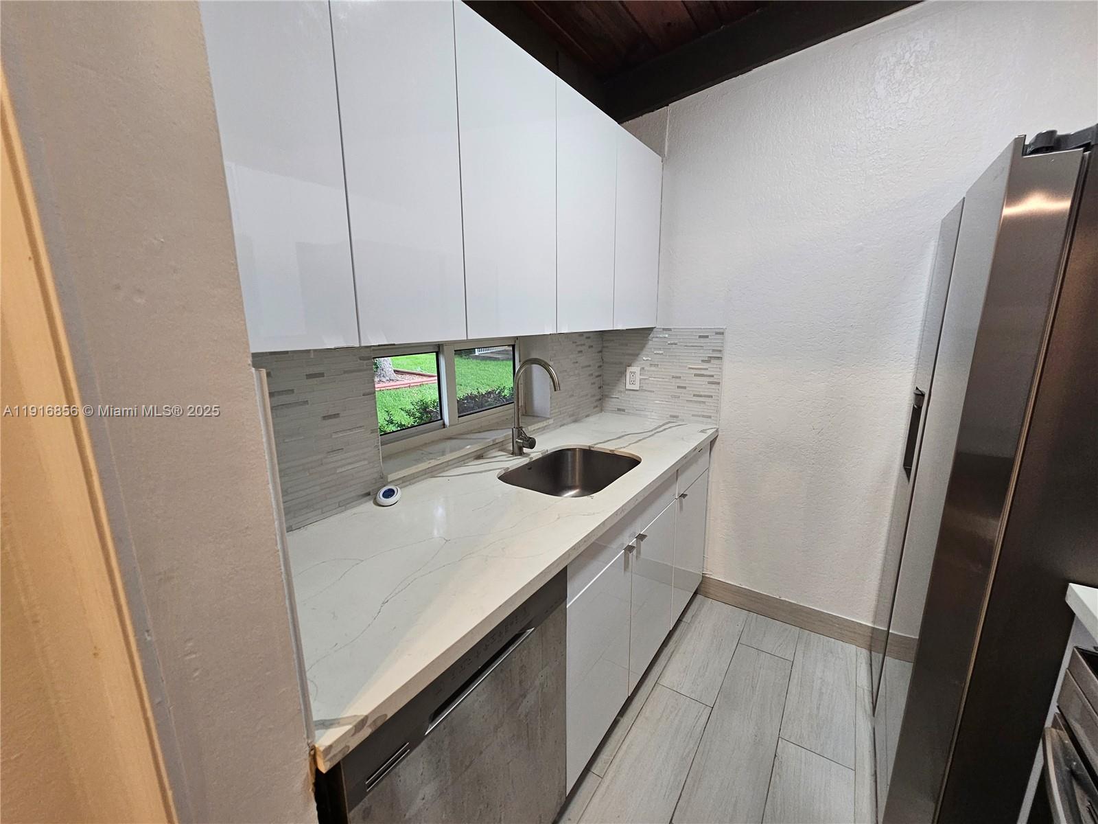 DANIA BEACH SUB - Residential Lease