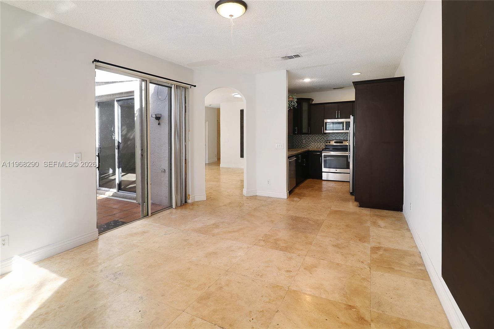 PEMBROKE FALLS PHASE 3 - Residential