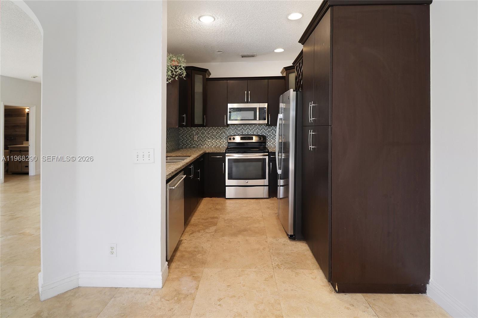 PEMBROKE FALLS PHASE 3 - Residential