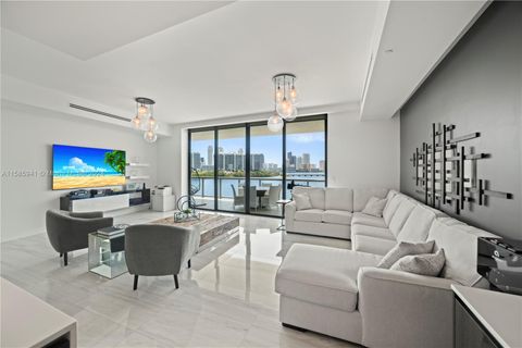 A home in Aventura