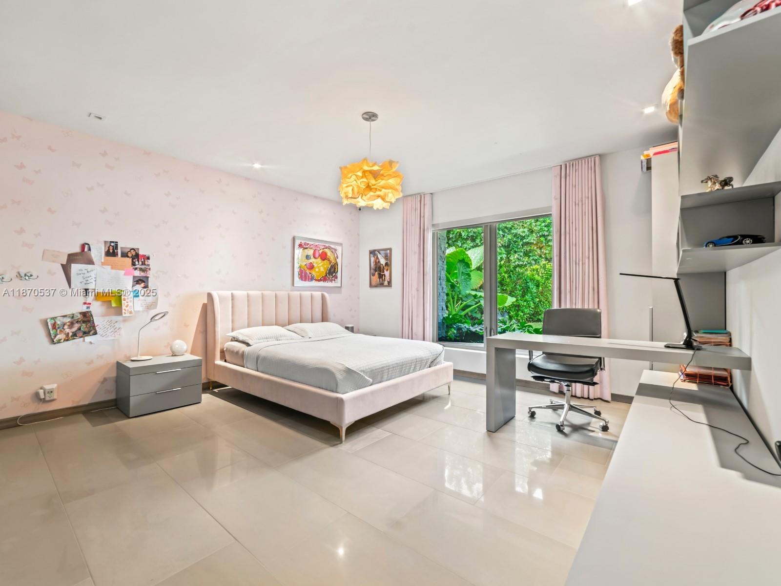 BAY LURE - Residential