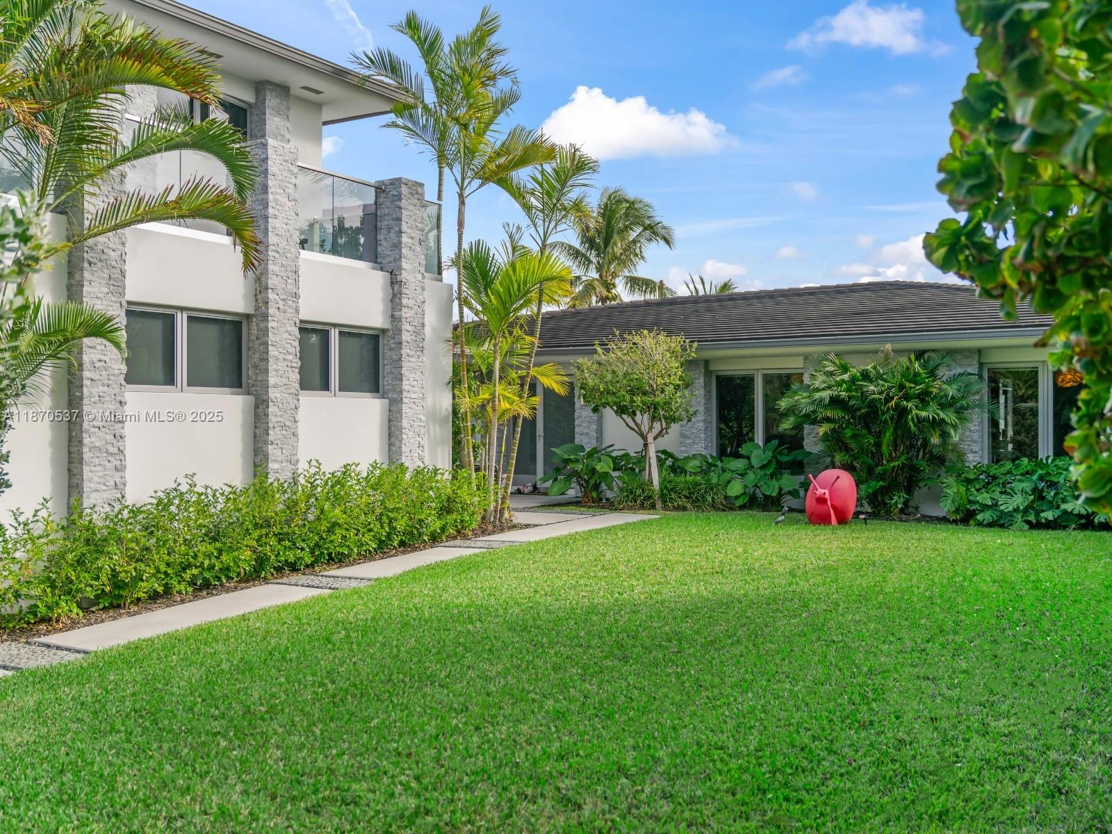 BAY LURE - Residential