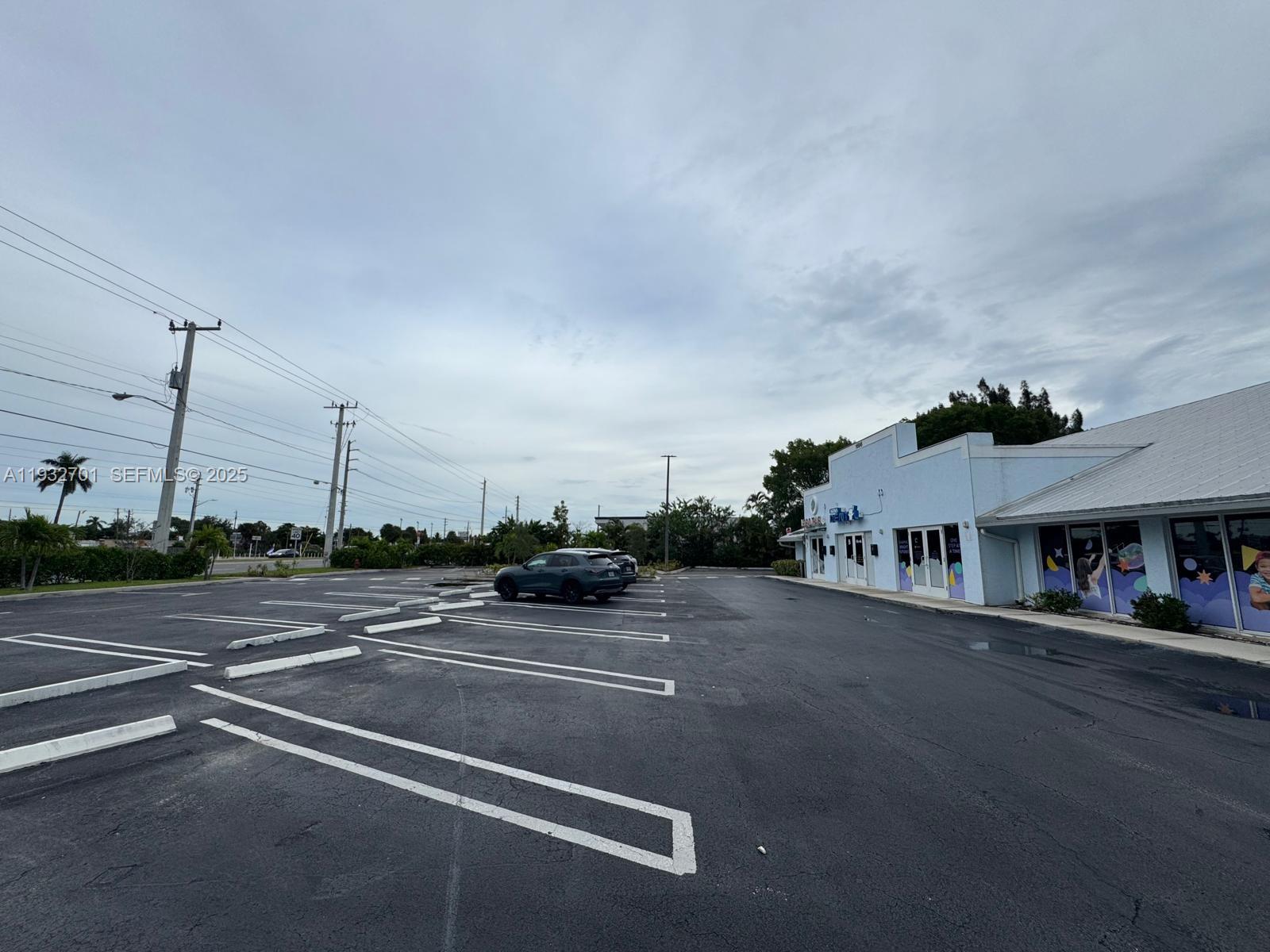 1696 S Military Trail