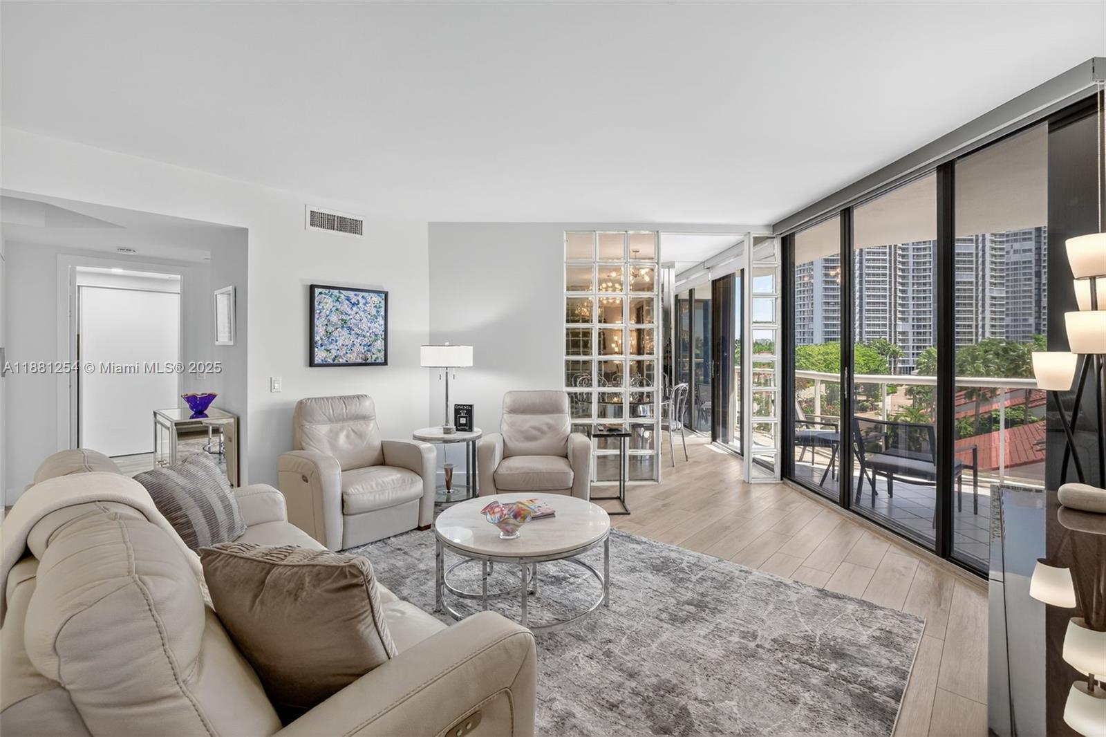 PORTSVIEW @ THE WATERWAYS - Residential