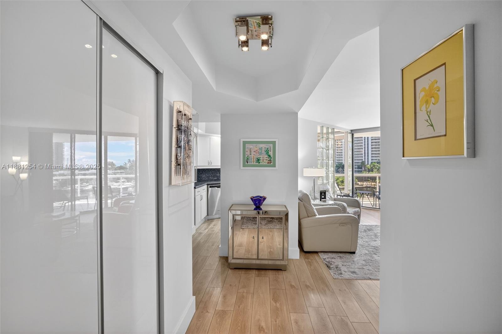 PORTSVIEW @ THE WATERWAYS - Residential