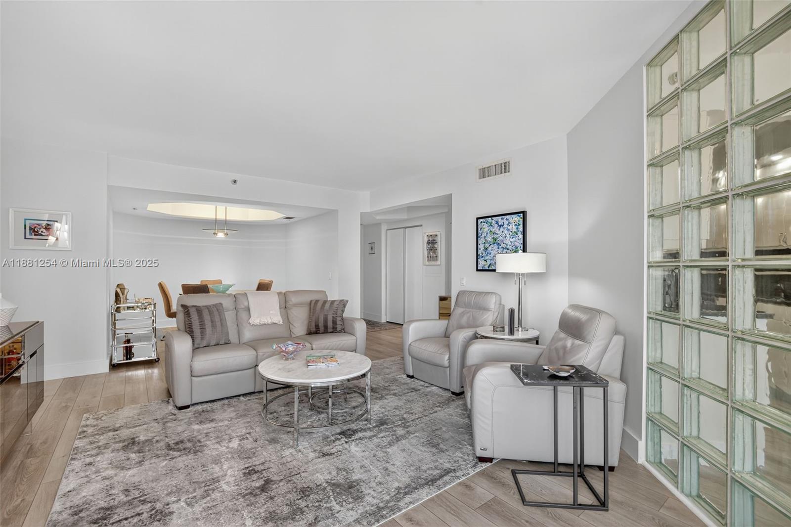 PORTSVIEW @ THE WATERWAYS - Residential