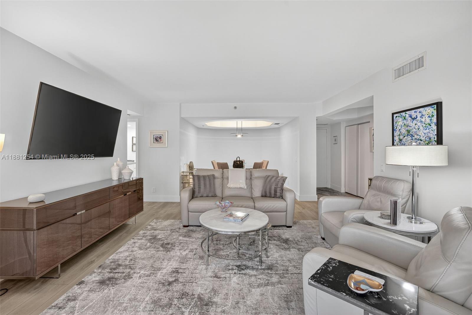 PORTSVIEW @ THE WATERWAYS - Residential