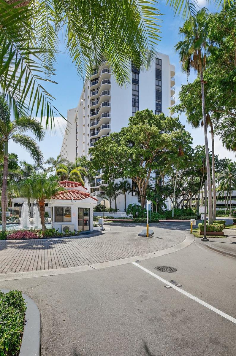 PORTSVIEW @ THE WATERWAYS - Residential