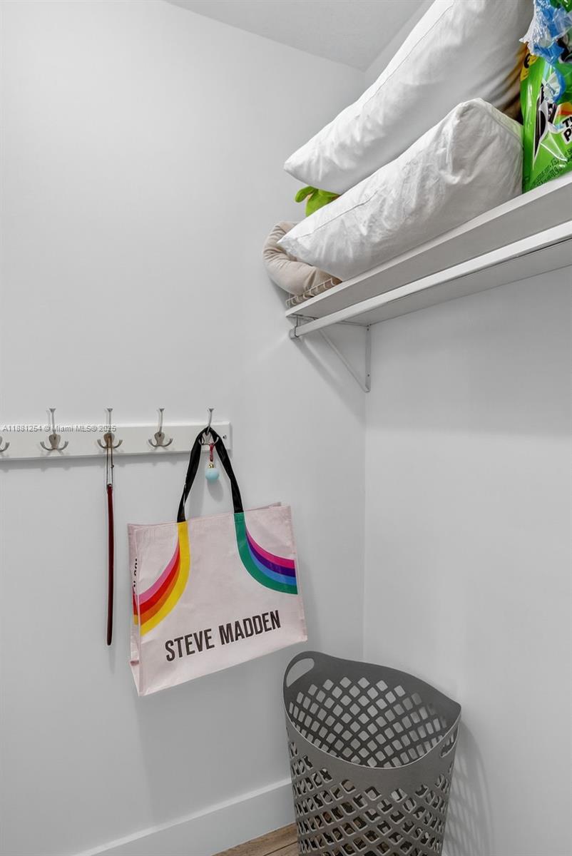 PORTSVIEW @ THE WATERWAYS - Residential