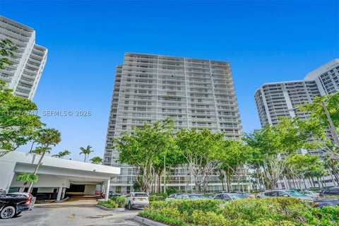 Photo of Aventura, FL 33180 (MLS # A12070947)