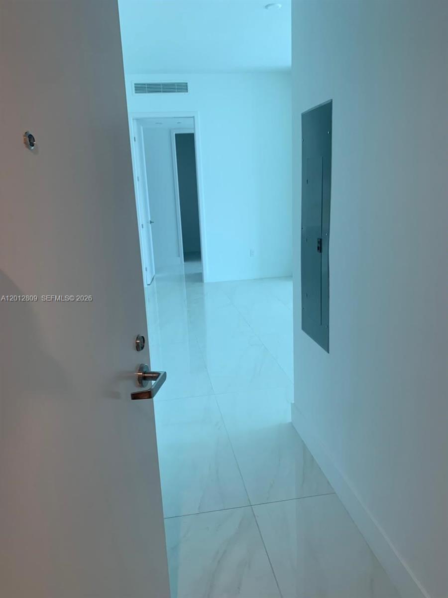 AURORA - Residential Lease