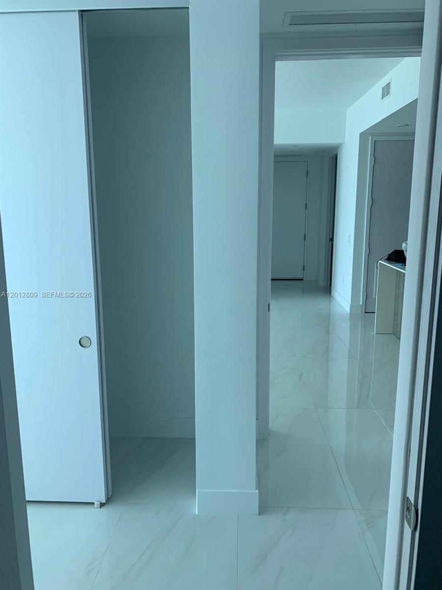 AURORA - Residential Lease