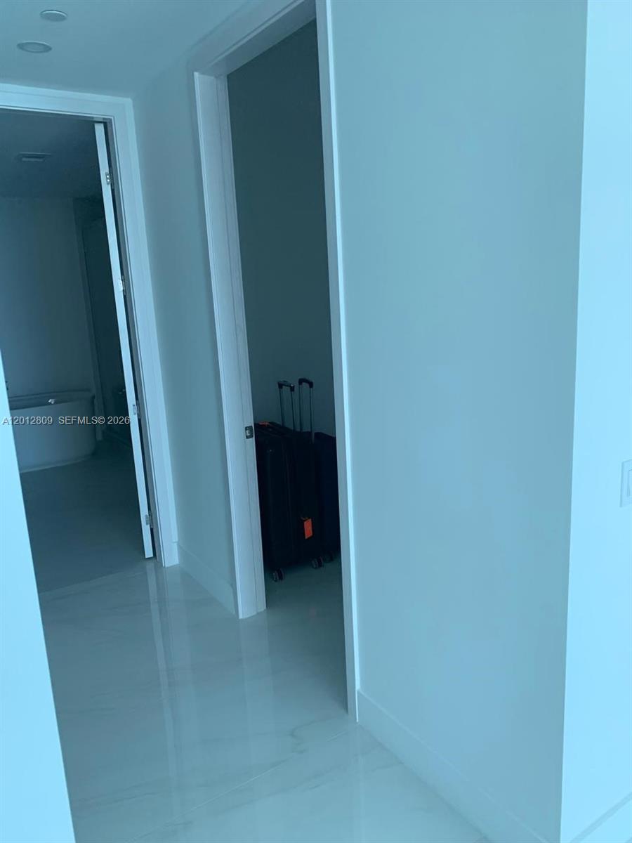 AURORA - Residential Lease