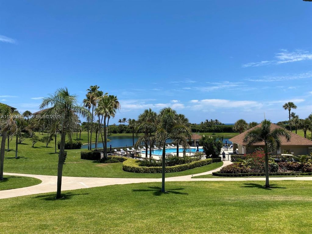 Photo of 401 S Seas Dr #203, Jupiter, FL 33477 (MLS # A11934049)