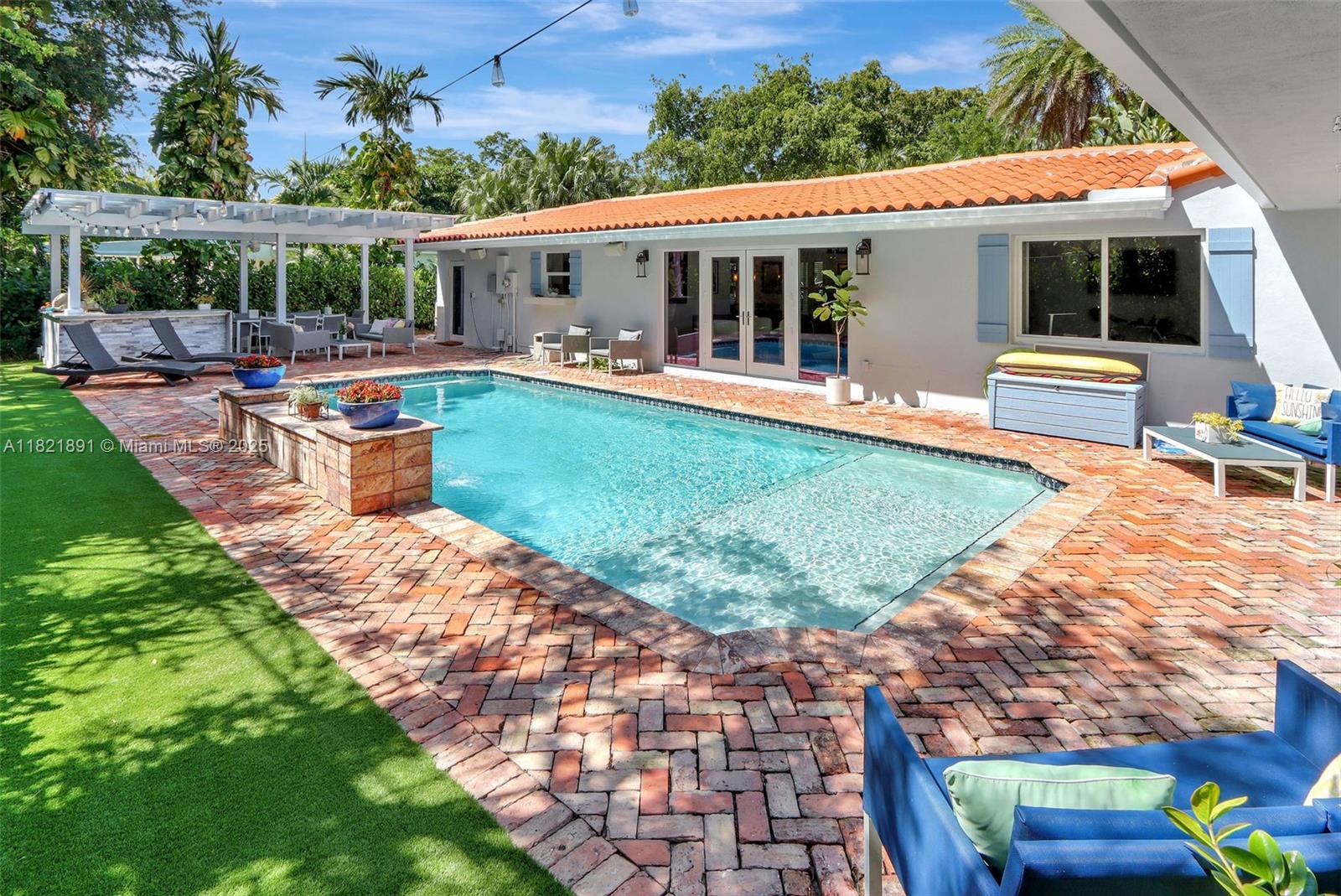 Rental Property at 6640 Tarrega St, Coral Gables, Broward County, Florida - Bedrooms: 3 
Bathrooms: 3  - $11,500 MO.