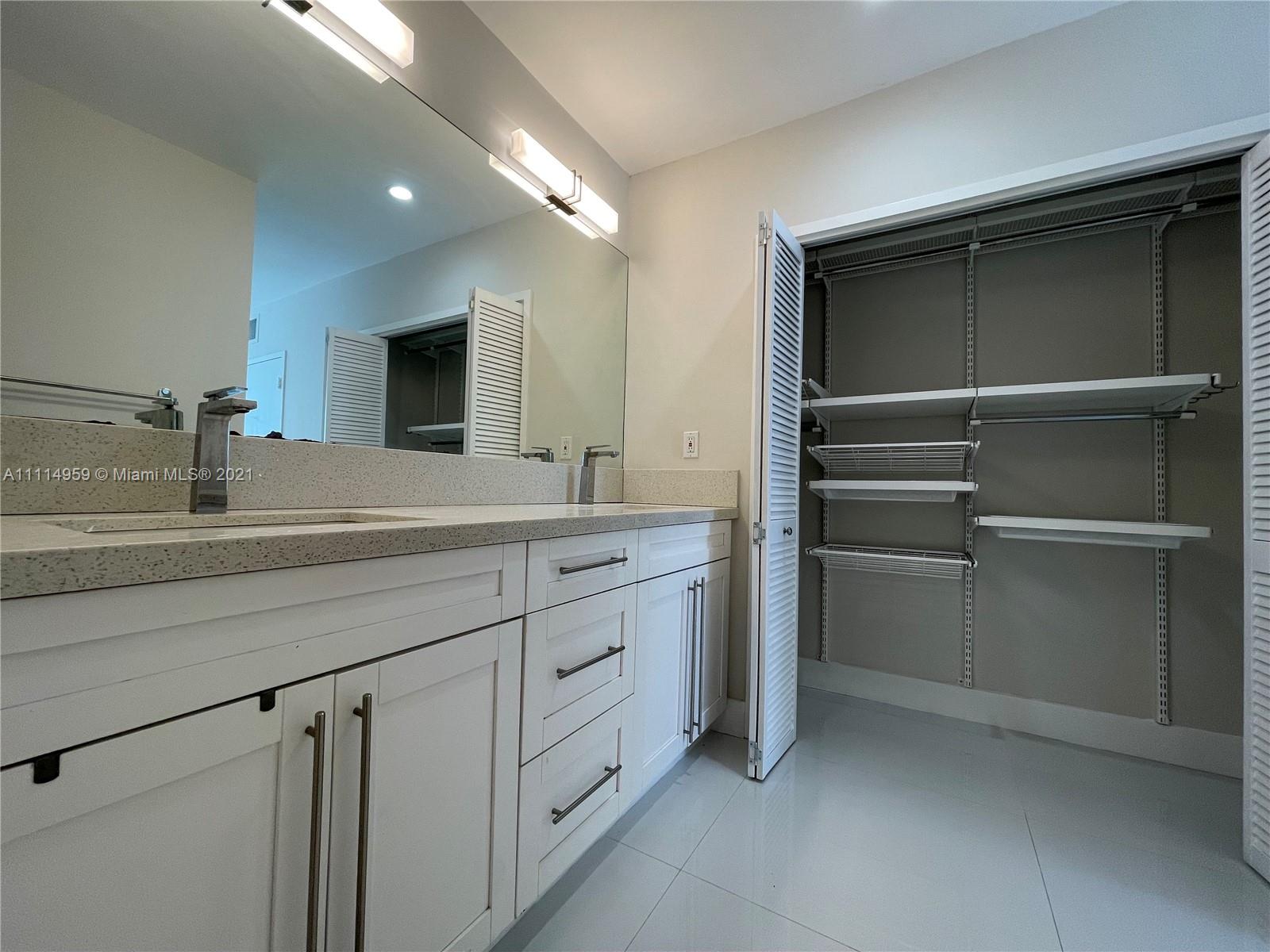 SEA AIR TOWERS CONDO - Residential Lease