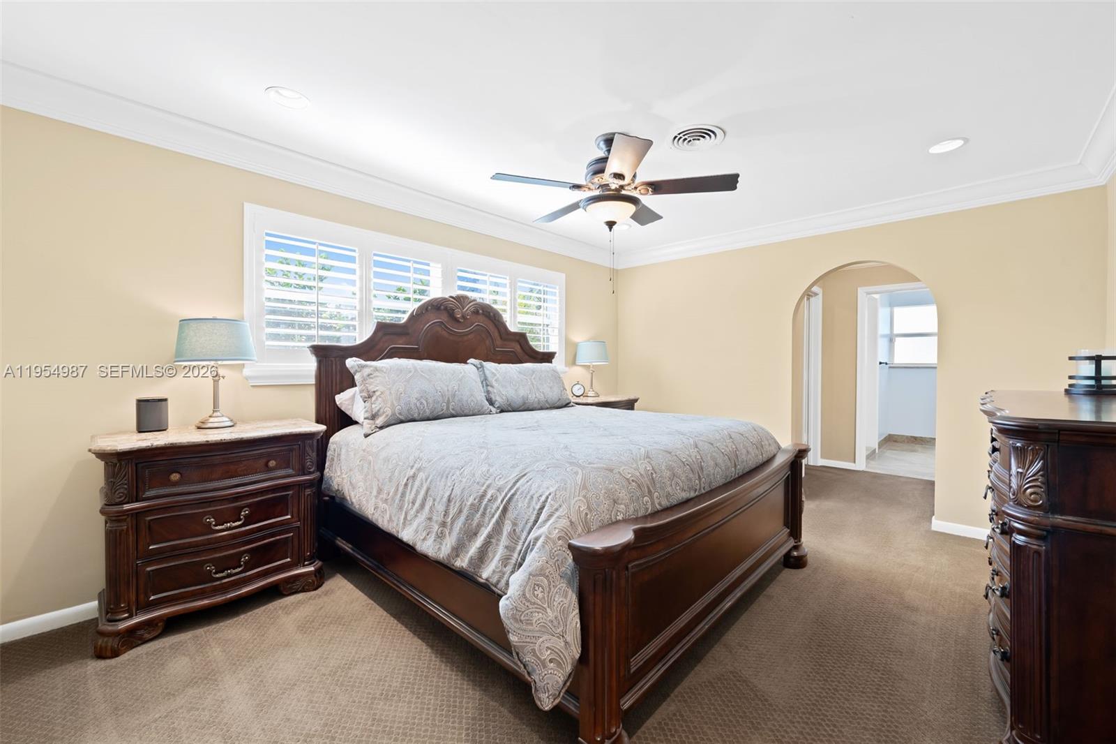 IMPERIAL POINT 1 SEC - Residential