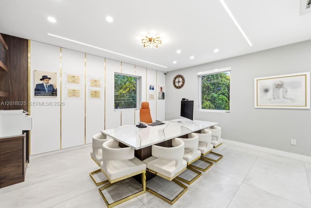 HARGER HILLS - Residential