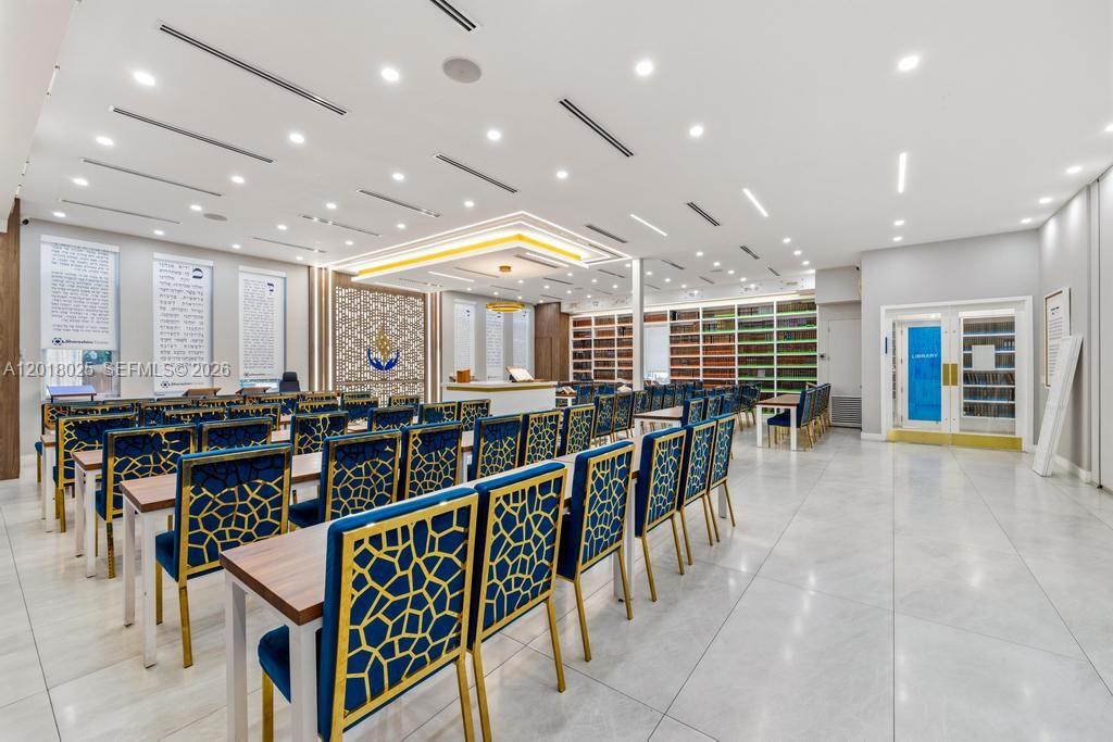 HARGER HILLS - Residential