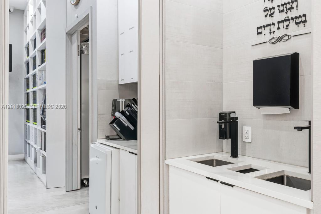 HARGER HILLS - Residential