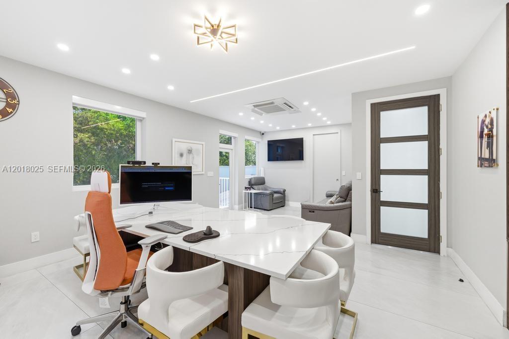 HARGER HILLS - Residential