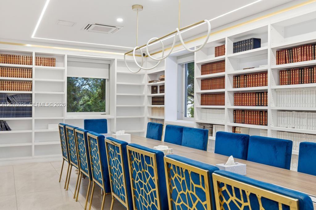 HARGER HILLS - Residential