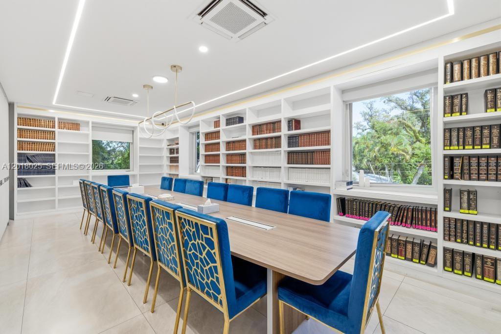 HARGER HILLS - Residential