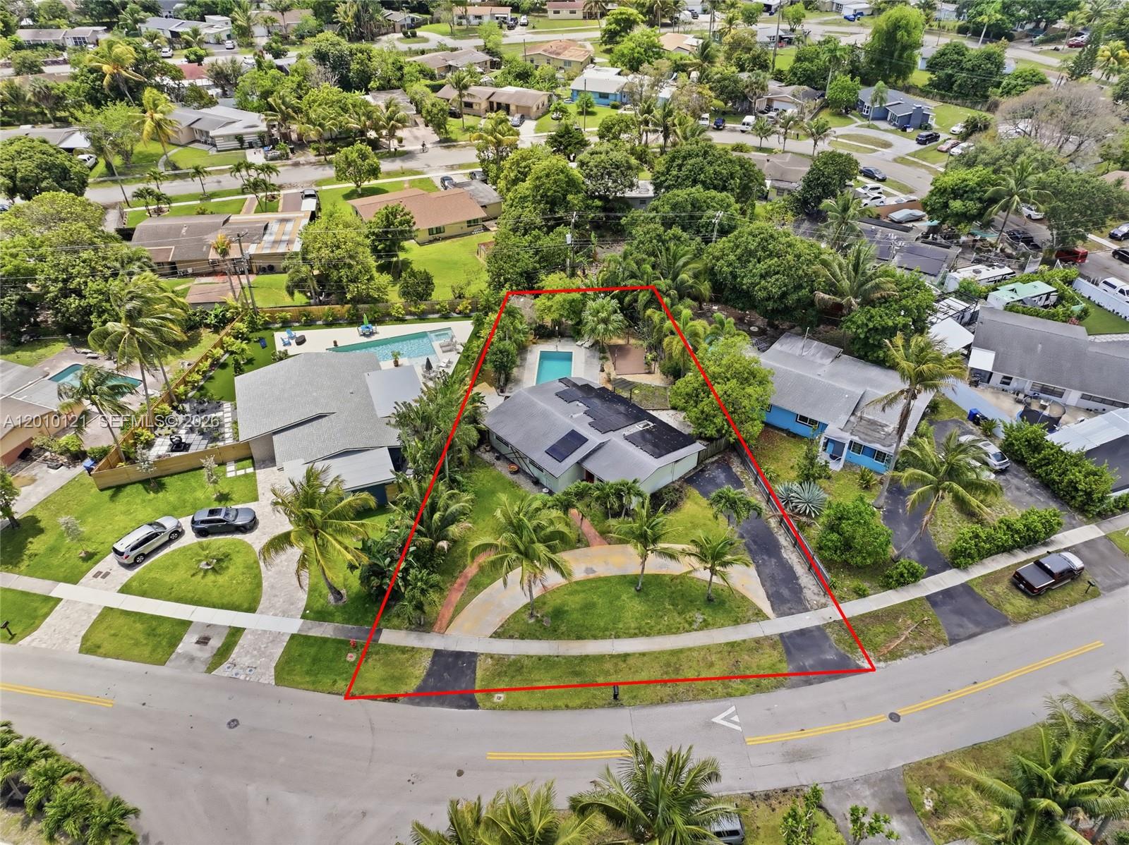 LAUDERDALE VILLAS - Residential