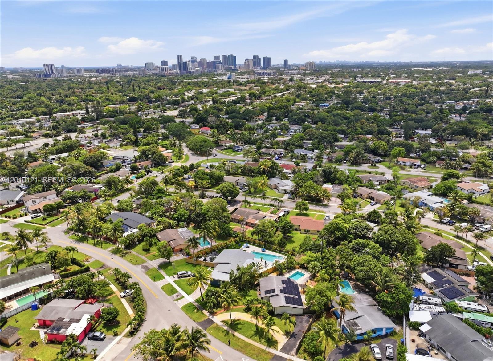 LAUDERDALE VILLAS - Residential