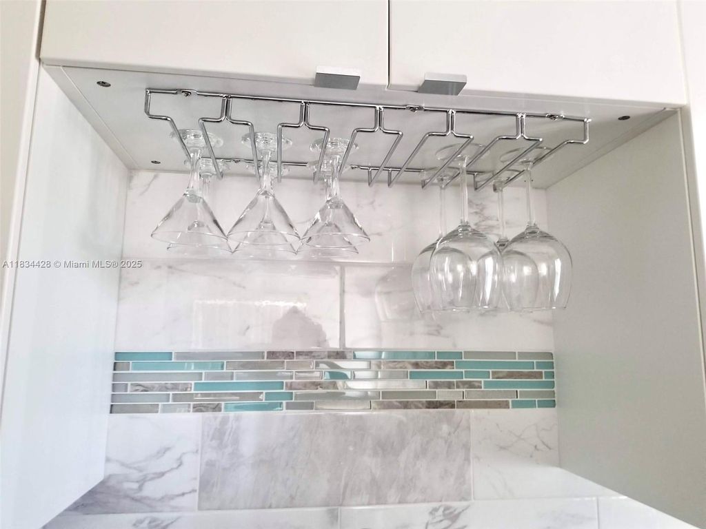 Photo of 122 S Lakeside Dr #1, Lake Worth, FL 33460 (MLS # A11834428)