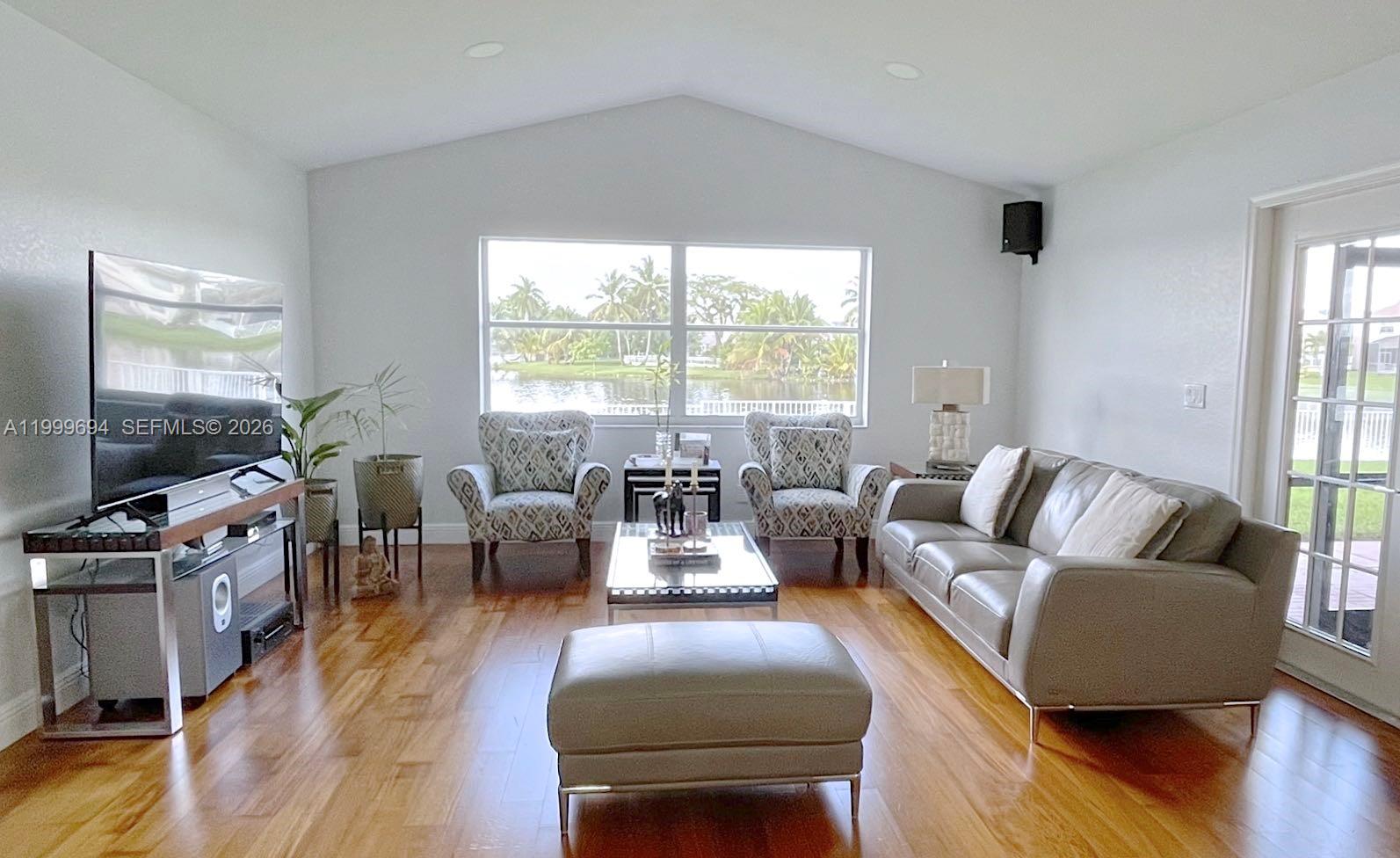 SILVER LAKES PHASE III - Residential Lease