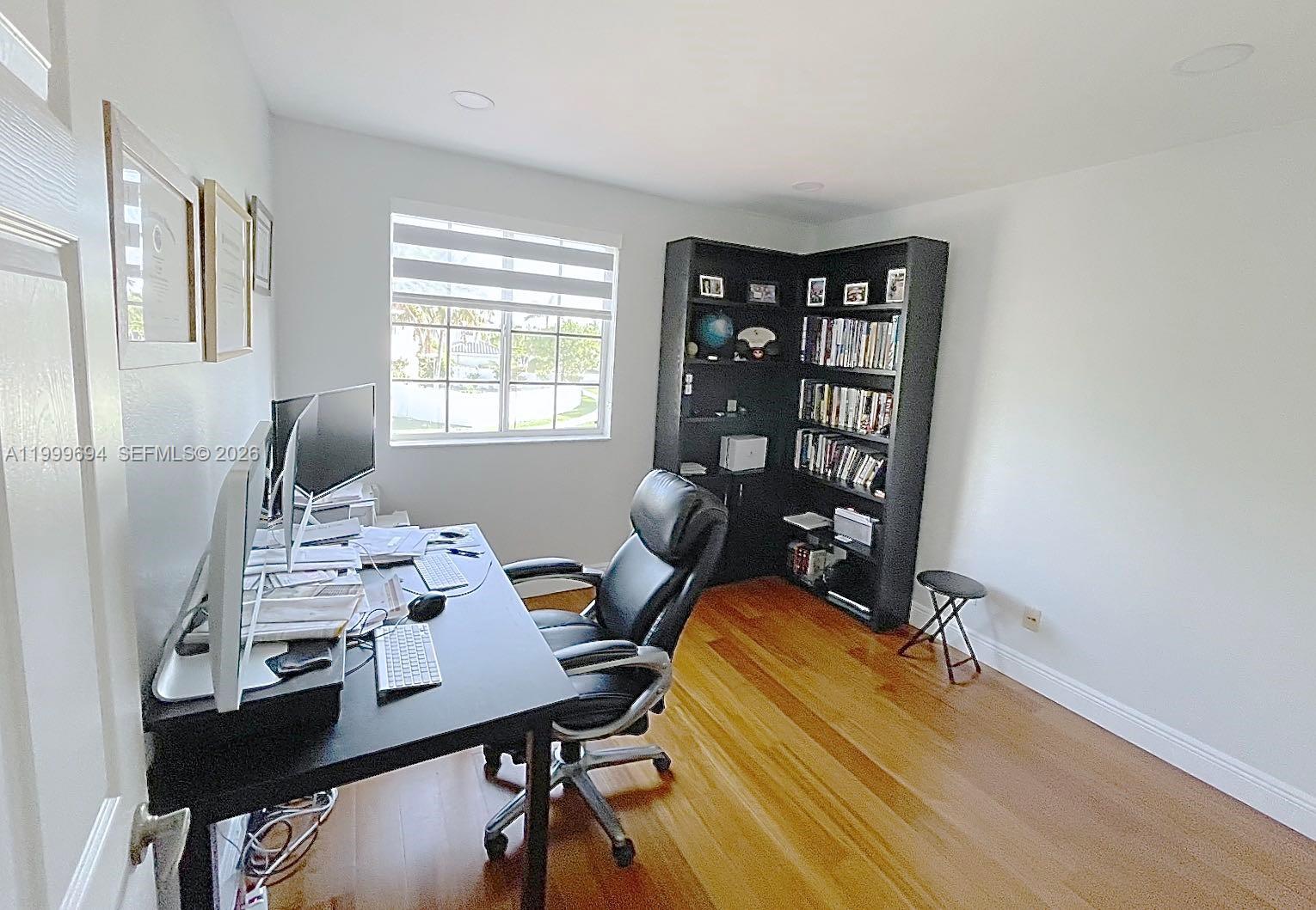 SILVER LAKES PHASE III - Residential Lease