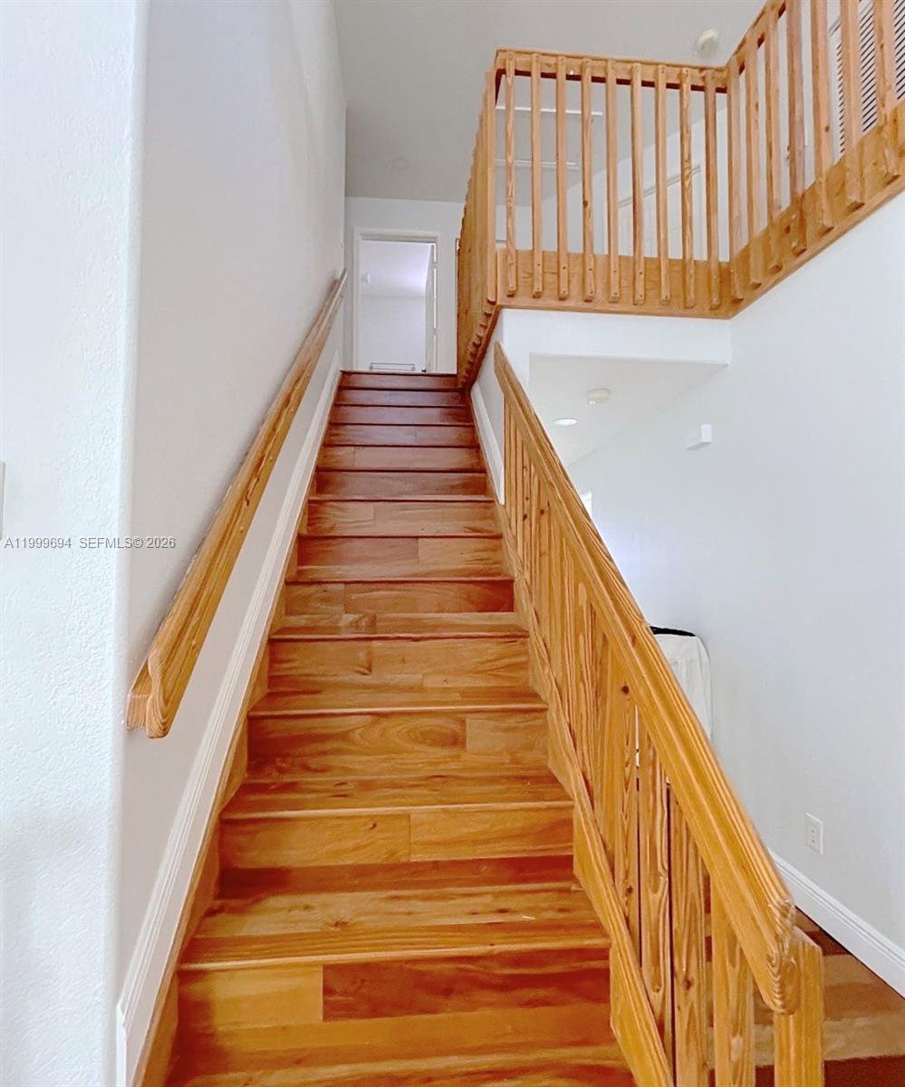 SILVER LAKES PHASE III - Residential Lease