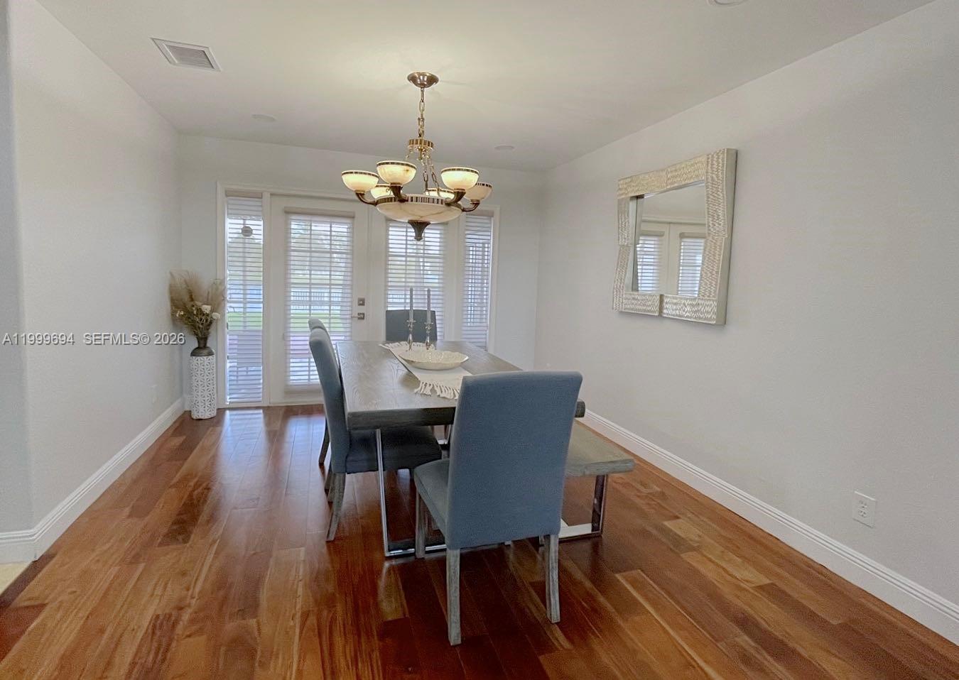 SILVER LAKES PHASE III - Residential Lease