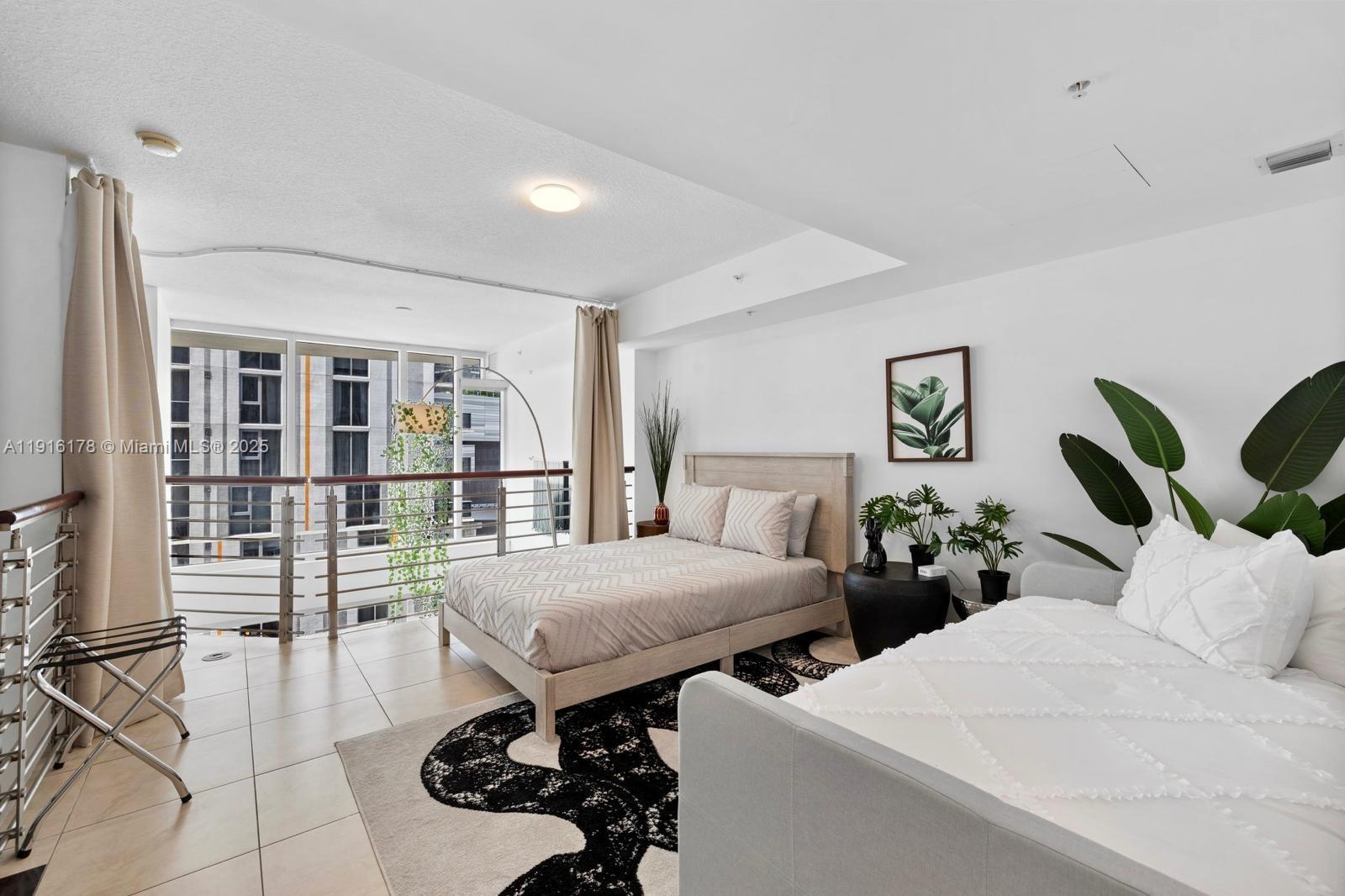 BRICKELL ON THE RIVER S T - Residential