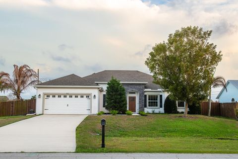 222 SW Kestor Dr Port St Lucie FL 34953