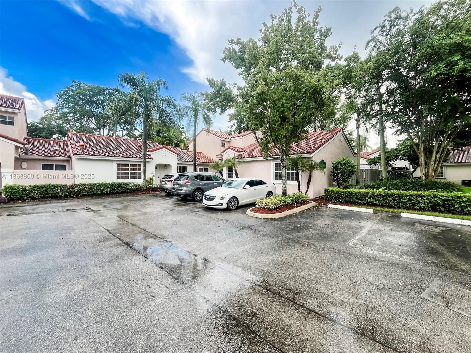 Charming Villa in Weston’s Sought-After Country Isles Community Discover serene, refined living in this fully renovated 2 bed 2 bath lakefront villa located in the heart of Country Isles, one of Weston’s most desirable neighborhoods. This beautifully updated home features tile flooring throughout, a private patio perfect for relaxing or entertaining, and stunning lake views that bring a sense of peace to your everyday life. Enjoy the convenience of an in-unit washer and dryer, low-maintenance living, and proximity to top rated Weston schools, including Country Isles Elementary, Tequesta Trace Middle, and Cypress Bay High. Living in Country Isles means being part of a peaceful, village-like setting with easy access to Weston Town Center, scenic parks, walking trails, and major highways.