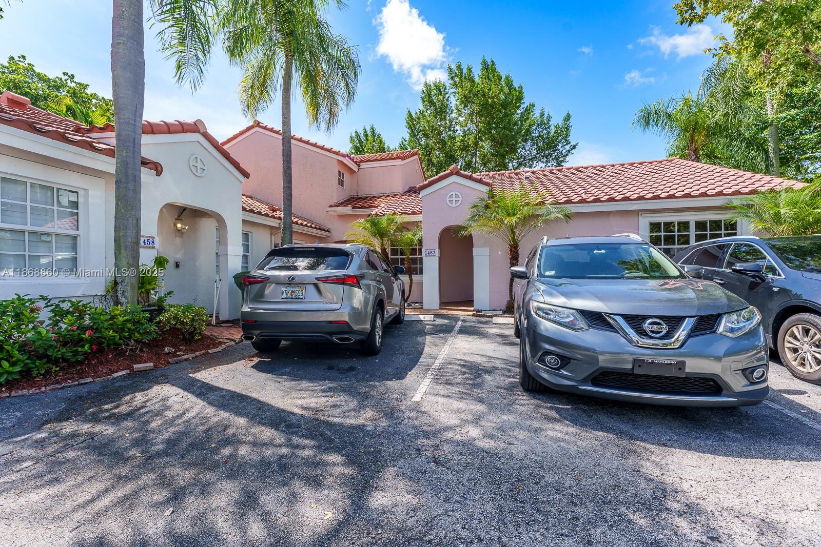 Charming Villa in Weston’s Sought-After Country Isles Community Discover serene, refined living in this fully renovated 2 bed 2 bath 1,012 sqft lakefront villa located in the heart of Country Isles, one of Weston’s most desirable neighborhoods. This beautifully updated home features tile flooring throughout, a private patio perfect for relaxing or entertaining, and lake views that bring a sense of peace to your everyday life. Enjoy the convenience of an in-unit washer and dryer, low-maintenance living, and proximity to top rated Weston schools, including Country Isles Elementary, Tequesta Trace Middle, and Cypress Bay High. Living in Country Isles means being part of a peaceful, village-like setting with easy access to Weston Town Center, scenic parks, walking trails, and major highways.