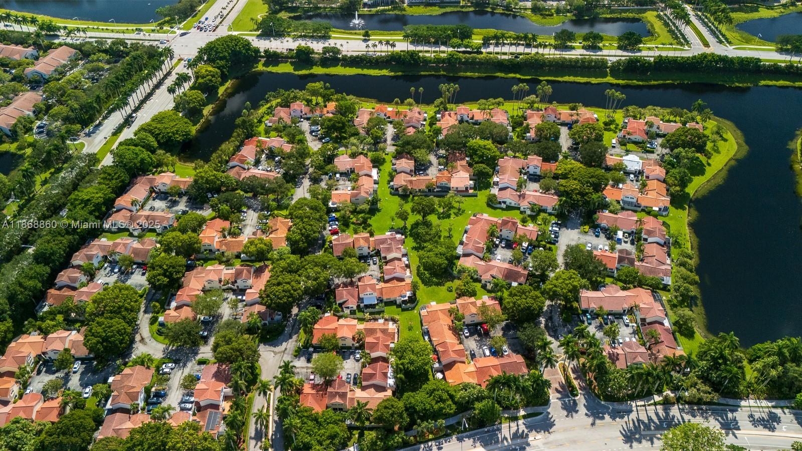 COUNTRY ISLES PHASE II - Residential