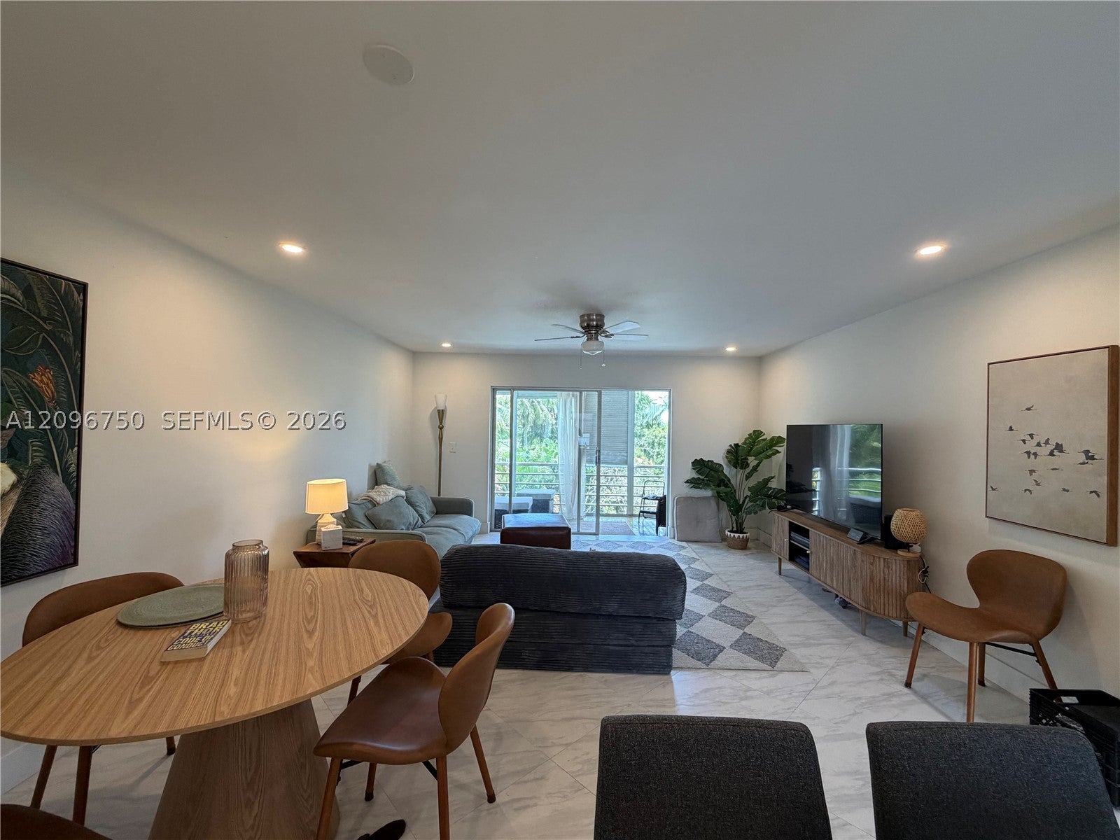 1000 NE 14th Ave 408
