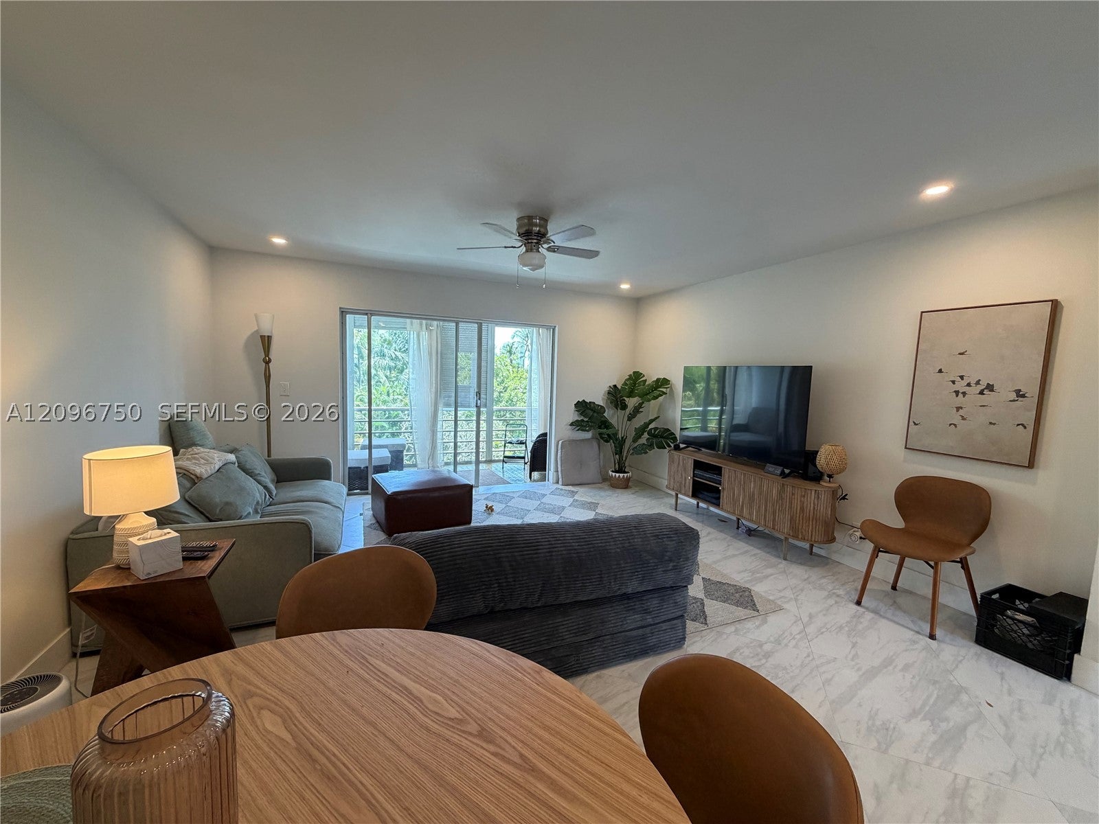 1000 NE 14th Ave 408
