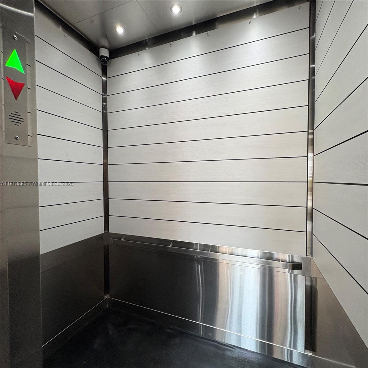 SHERIDAN EAST CONDO BLDG - Residential