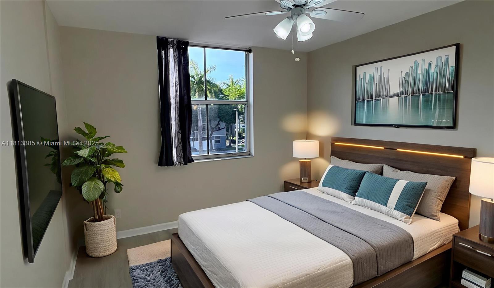 SHERIDAN EAST CONDO BLDG - Residential