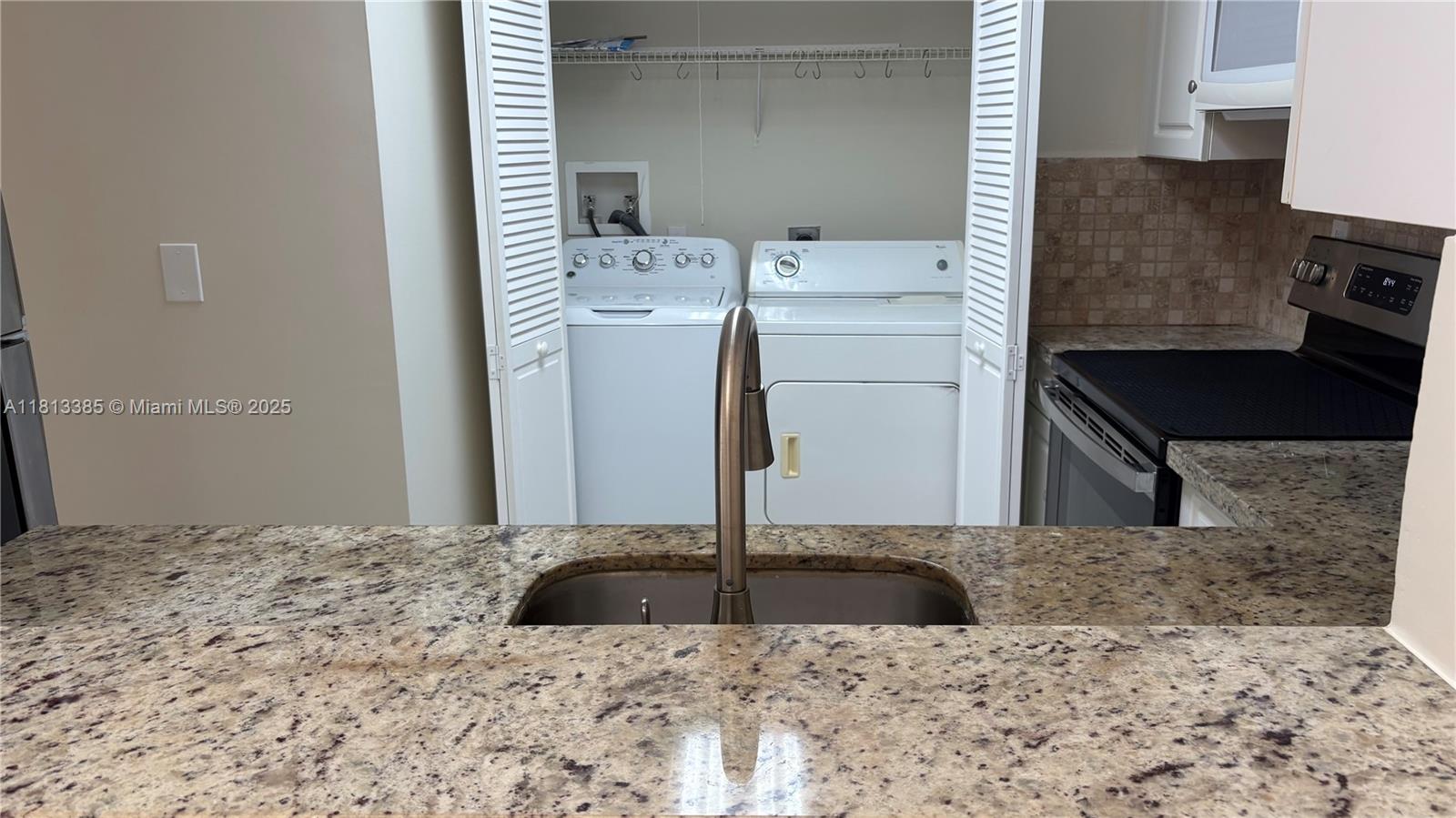 SHERIDAN EAST CONDO BLDG - Residential