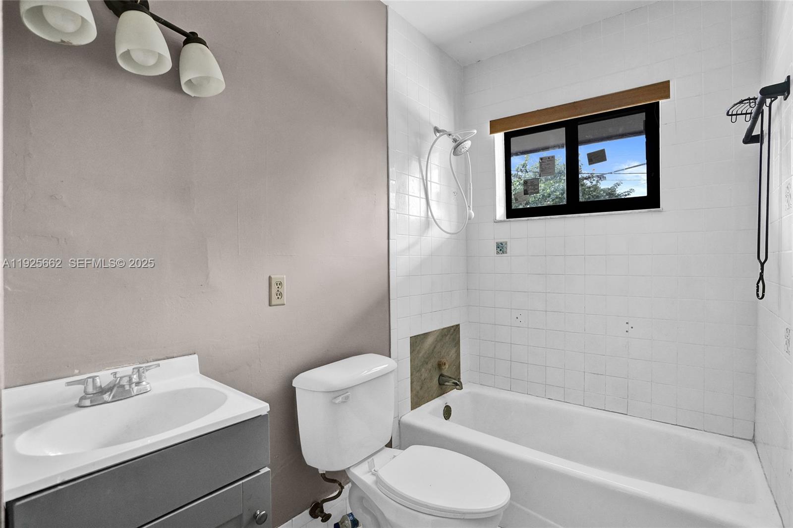 LEISURE CITY SEC 5 - Residential