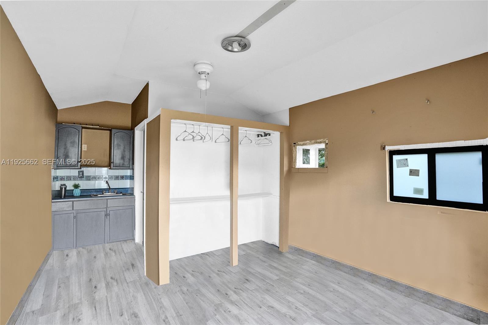 LEISURE CITY SEC 5 - Residential